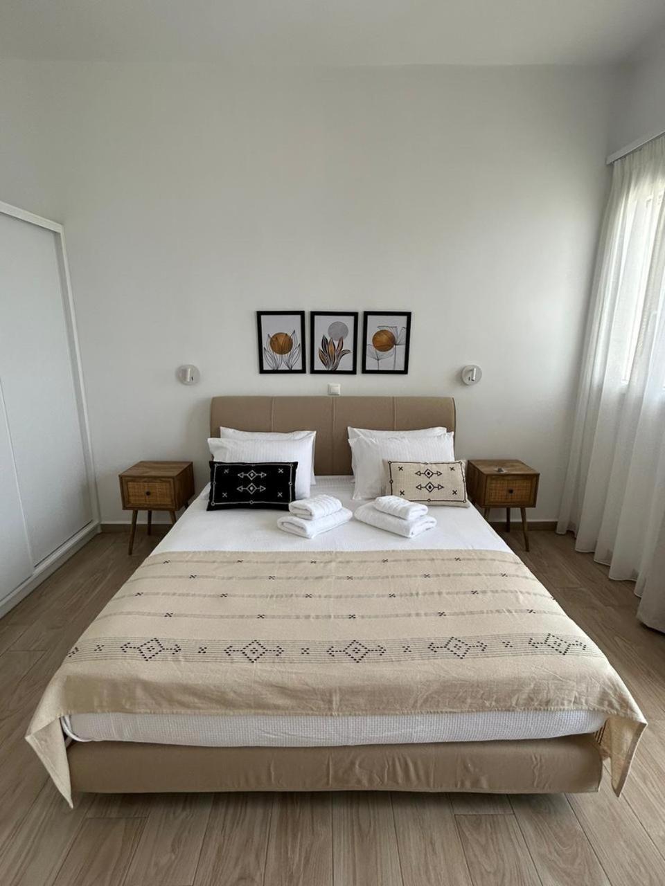 Emilia Suites Ermoupoli Luaran gambar